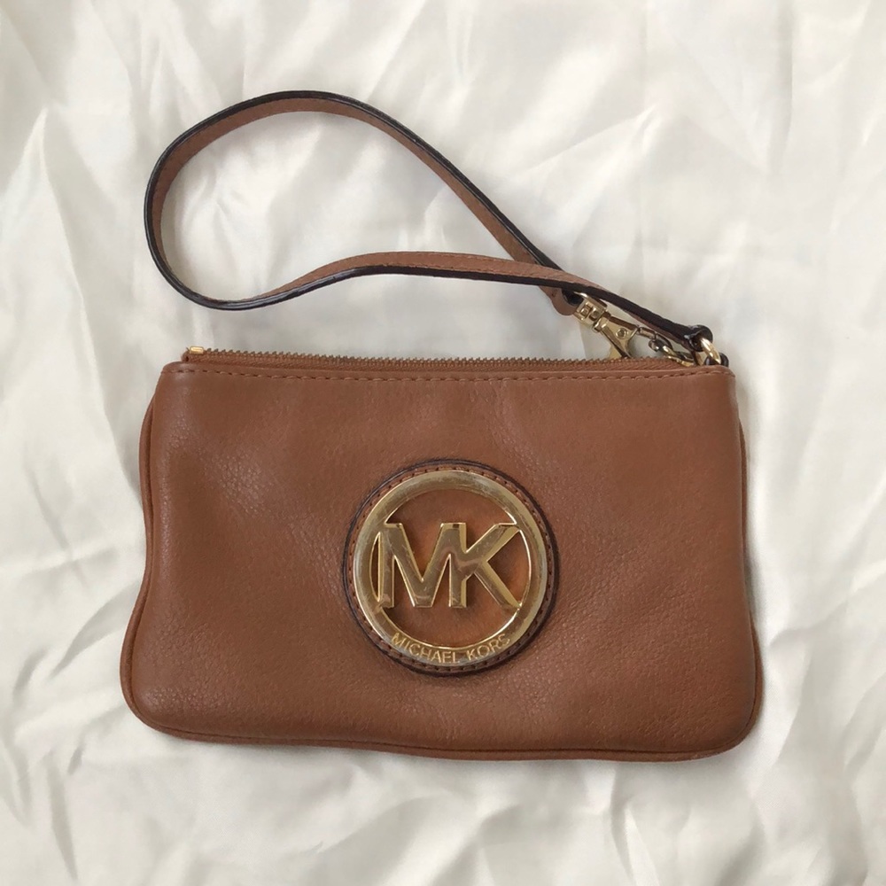 Michael Kors Brown Pebble Leather Wristlet - Picture 1 of 7